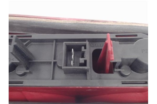 Recambio de piloto trasero derecho para alfa romeo 146 referencia OEM IAM 37181751 37180748 