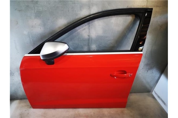 Recambio de puerta delantero izquierda para audi rs 3 sportback (8va) 2.5 tfsi quattro referencia OEM IAM   
