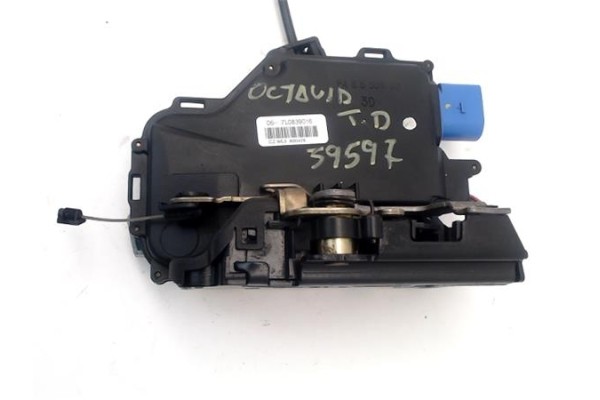 Recambio de cerradura puerta trasero derecha para skoda octavia berlina (1z3) 1.9 tdi referencia OEM IAM 7L0839016D  