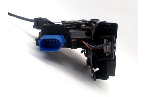 Recambio de cerradura puerta trasero derecha para skoda octavia berlina (1z3) 1.9 tdi referencia OEM IAM 7L0839016D  