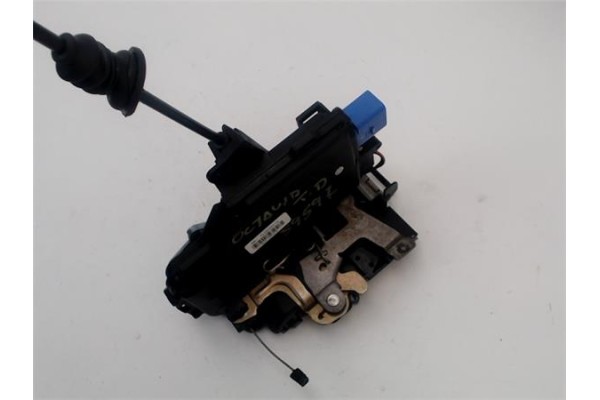 Recambio de cerradura puerta trasero derecha para skoda octavia berlina (1z3) 1.9 tdi referencia OEM IAM 7L0839016D  