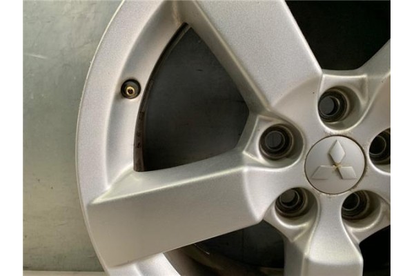 Recambio de llanta para mitsubishi outlander (cw0) 2.0 di-d intense referencia OEM IAM 4250C941  