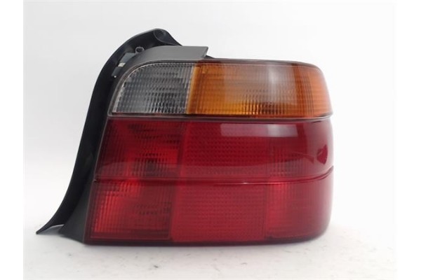 Recambio de piloto trasero derecho para bmw serie 3 compacto (e36) referencia OEM IAM 8357876 50700 