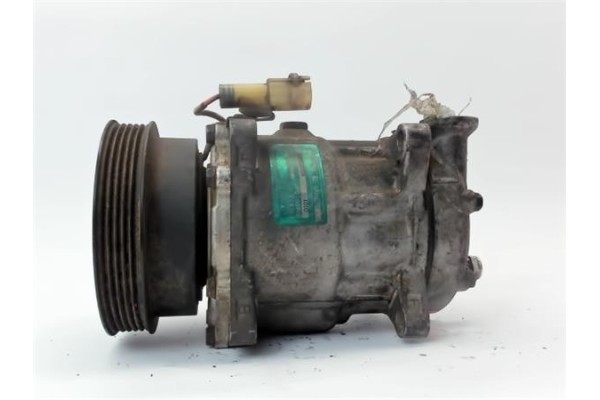 Recambio de compresor aire acond. para rover serie 200 (rf) 1.4 214 si sprite (5-ptas.) referencia OEM IAM 1010  