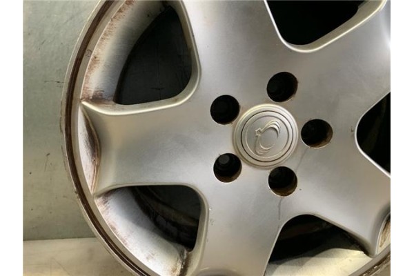 Recambio de llanta para ssangyong actyon 2.0 200 xdi referencia OEM IAM 4173031170 18X75JET43 