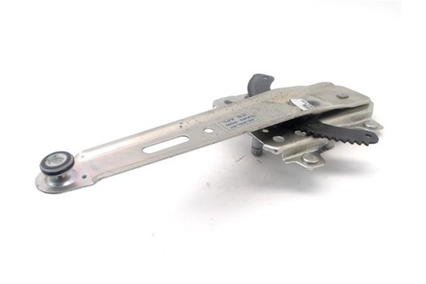 Recambio de elevalunas manual trasero derecho para hyundai i10 (pa) 1.2 classic referencia OEM IAM 834020X000  