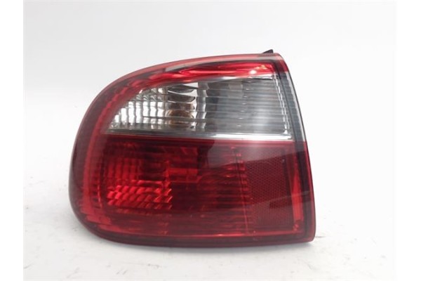 Recambio de piloto trasero izquierdo para seat cordoba berlina (6k2) referencia OEM IAM 1M5945095B 963716 