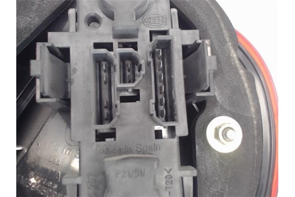 Recambio de piloto trasero izquierdo para seat cordoba berlina (6k2) referencia OEM IAM 1M5945095B 963716 