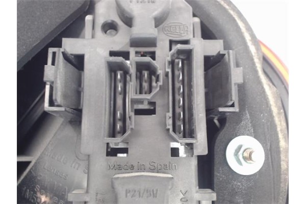 Recambio de piloto trasero izquierdo para seat cordoba berlina (6k2) referencia OEM IAM 1M5945095B 963716 