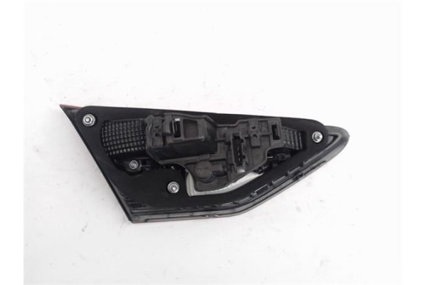 Recambio de piloto porton trasero derecho para seat leon sc (5f5) referencia OEM IAM 5F0945094D 90042873 5F0945094B , SEAT | 5F0