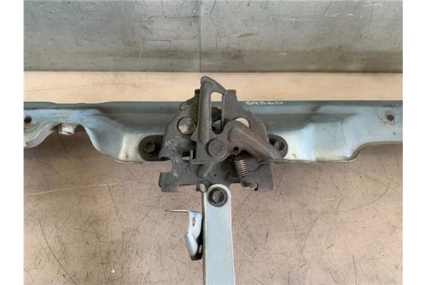 Recambio de frente delantero para toyota yaris (ncp1/nlp1/scp1) 1.4 d-4d referencia OEM IAM 532160D010  