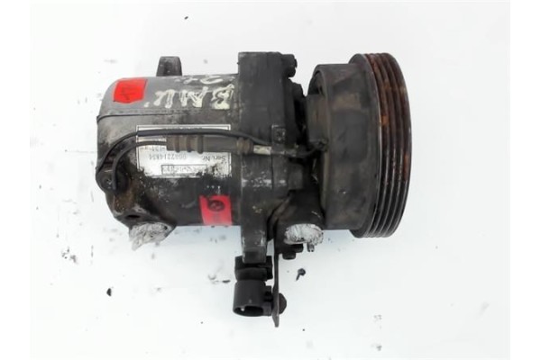 Recambio de compresor aire acond. para bmw serie 3 berlina (e36) 1.6 316i exclusiv edition referencia OEM IAM 64528390228 SS96DI