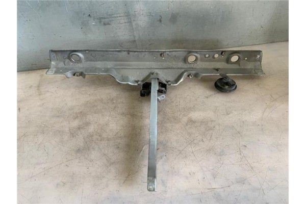 Recambio de frente delantero para toyota yaris (ncp1/nlp1/scp1) 1.4 d-4d referencia OEM IAM 532160D010  