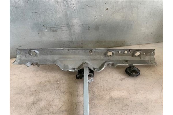 Recambio de frente delantero para toyota yaris (ncp1/nlp1/scp1) 1.4 d-4d referencia OEM IAM 532160D010  