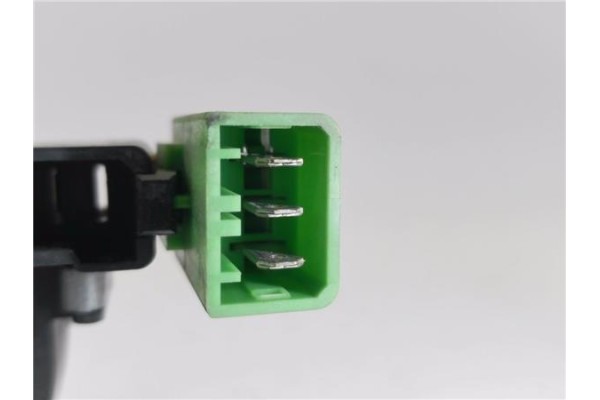 Recambio de mando limpiaparabrisas para peugeot 205 ii (20a/c) 1.8 diesel referencia OEM IAM 9753275380  