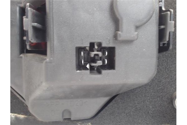 Recambio de piloto trasero izquierdo para saab 9-3 berlina referencia OEM IAM   