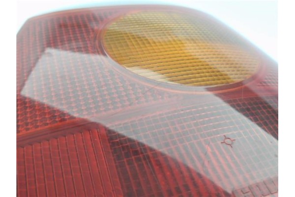 Recambio de piloto trasero derecho para renault twingo i (c06) 1.2 (c066/67/68) referencia OEM IAM 7700820014  