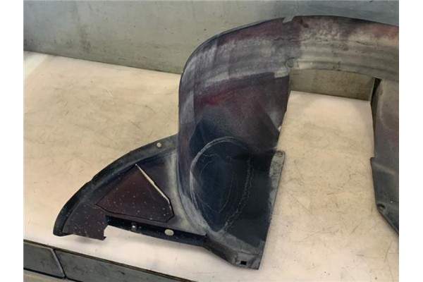 Recambio de protector pase rueda delantero izquierdo para citroen c3 pluriel 1.4 hdi cool referencia OEM IAM 7136Q9  