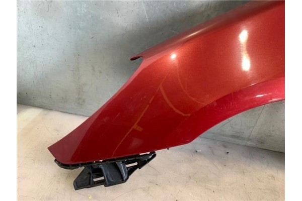 Recambio de aleta delantero izquierda para peugeot 307 (3a/c) 1.4 16v referencia OEM IAM 7840R0  
