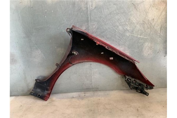 Recambio de aleta delantero izquierda para peugeot 307 (3a/c) 1.4 16v referencia OEM IAM 7840R0  
