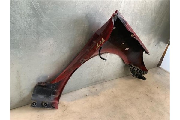 Recambio de aleta delantero izquierda para peugeot 307 (3a/c) 1.4 16v referencia OEM IAM 7840R0  