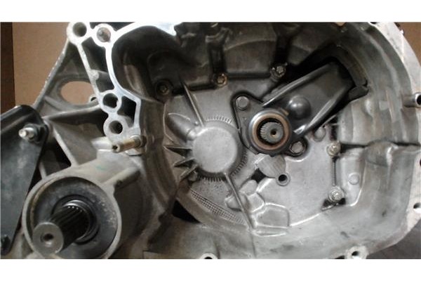 Recambio de caja cambios manual para renault clio ii fase ii (b/cb0) referencia OEM IAM JC5128  