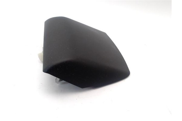 Recambio de luz central de freno para nissan micra (k12e) 1.2 16v referencia OEM IAM 26590AX000  