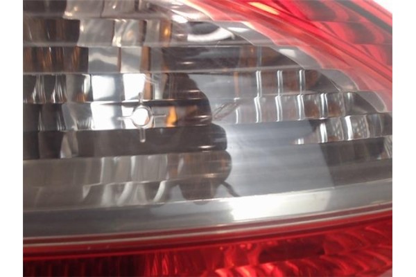 Recambio de piloto trasero derecho para seat leon (1m1) referencia OEM IAM 1M6945096A 45209DY2 