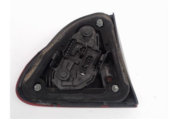 Recambio de piloto trasero derecho para seat leon (1m1) referencia OEM IAM 1M6945096A 45209DY2 