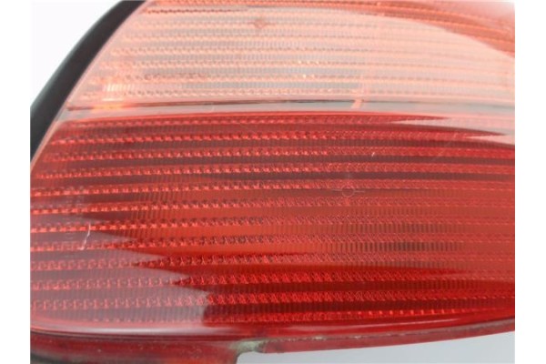 Recambio de piloto trasero derecho para peugeot 206 cc cabrio-coupé 2.0 cc referencia OEM IAM 6351N7  