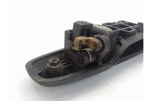 Recambio de maneta exterior delantero derecha para suzuki grand vitara 5-puertas (sq/ft) 2.5 v6 referencia OEM IAM 8311076G00T01