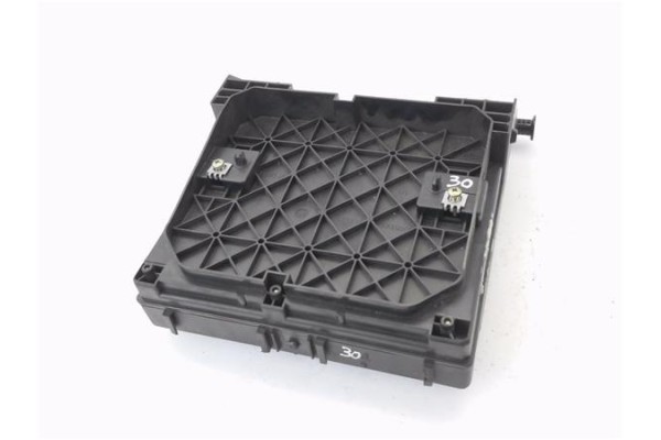 Recambio de caja fusibles/rele para seat ibiza (6l1) 1.9 tdi referencia OEM IAM S120042300D  