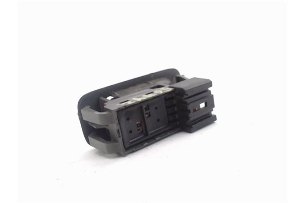 Recambio de mando elevalunas delantero derecho para suzuki grand vitara 5-puertas (sq/ft) 2.5 v6 referencia OEM IAM 3799575F0 C8