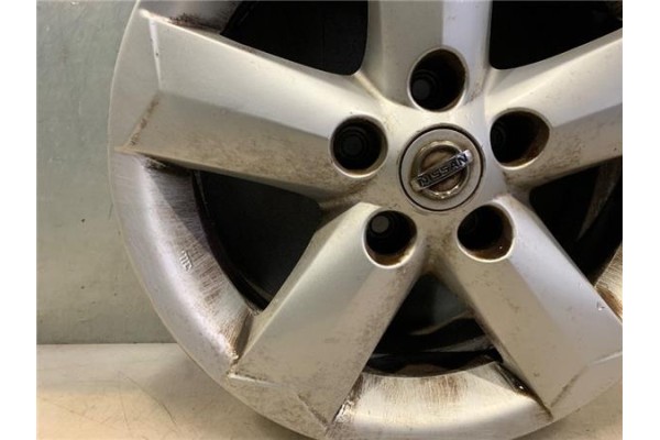 Recambio de llanta para nissan qashqai j10 2.0 acenta 4x2 referencia OEM IAM D0300JD010  