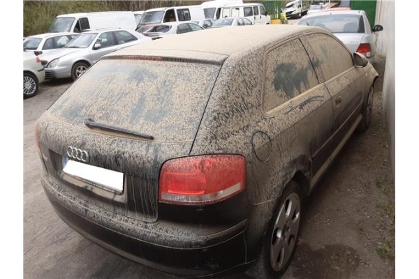 audi a3 (8p)(2003) del año 