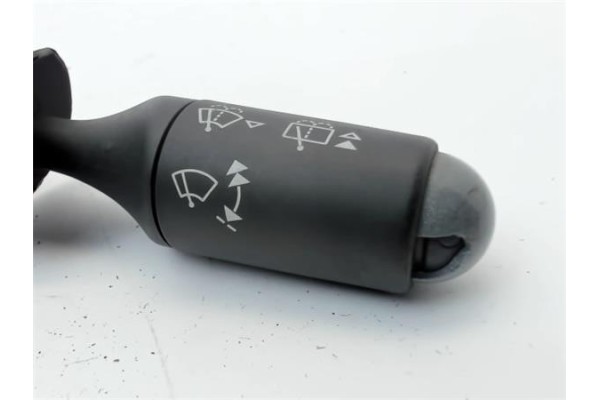 Recambio de mando limpiaparabrisas para smart fortwo coupe 0.8 fortwo coupe cdi (33kw) (451.300) referencia OEM IAM A4515450410 