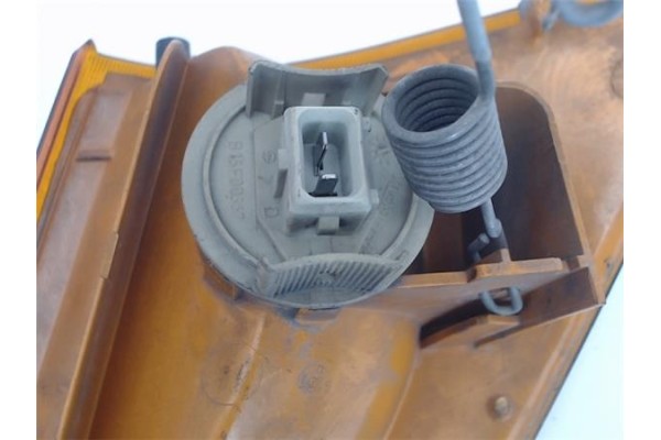 Recambio de intermitente delantero dcho para ford fiesta berl./courier referencia OEM IAM 89FG13368AA 0142777 1062433 , FORD | 6