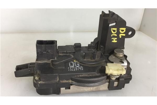 Recambio de cierre electromagnetico delantero derecho para opel zafira b 1.9 enjoy referencia OEM IAM 13210749 QG 