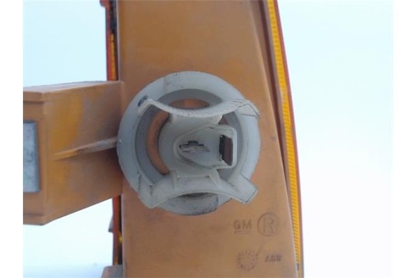 Recambio de intermitente delantero dcho para opel kadett e referencia OEM IAM   