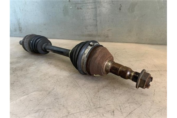Recambio de palier delantero izquierdo para opel astra h gtc 1.4 referencia OEM IAM 93169650  