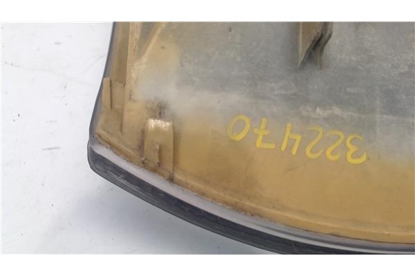 Recambio de intermitente delantero dcho para volkswagen t4 transporter 1.9 combi gran espacio referencia OEM IAM 01-441-1519R-C 