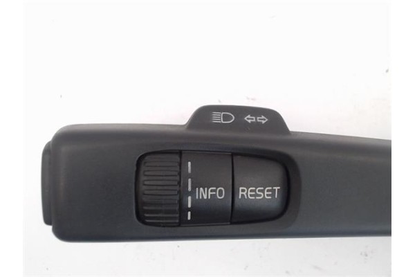 Recambio de mando intermitencia para volvo v50 familiar 2.0 d referencia OEM IAM 8682868 8691993 