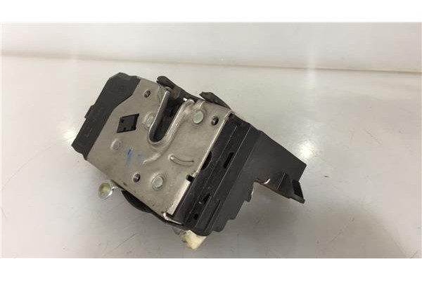 Recambio de cierre electromagnetico delantero izquierdo para opel zafira b 1.9 enjoy referencia OEM IAM 13210748 QF  Recambio de cierre electromagnetico delantero izquierdo para opel zafira b 1.9 enjoy referencia OEM IAM 13210748 QF