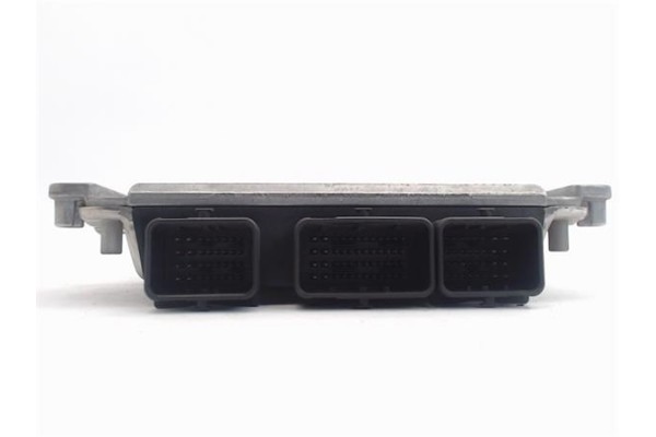 Recambio de centralita para citroen c5 berlina 2.0 hdi exclusive referencia OEM IAM 9652183880 (0281011524) 