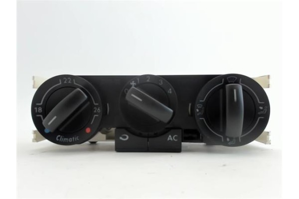 Recambio de mandos calefaccion / a.a. para volkswagen polo iv (9n1) 1.2 12v referencia OEM IAM 6Q0820045E  
