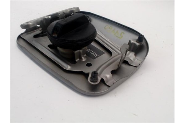Recambio de tapa exterior combustible para nissan micra (k12e) 1.2 16v referencia OEM IAM 78830AX005   Recambio de tapa exterior combustible para nissan micra (k12e) 1.2 16v referencia OEM IAM 78830AX005