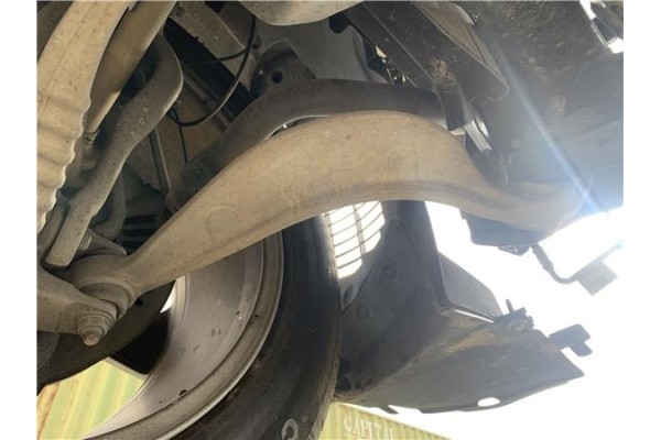 Recambio de brazo inferior delantero izquierdo para jaguar f-pace 2.0 r-sport awd referencia OEM IAM HK833C256AE  