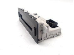 Recambio de display para peugeot partner furgón (5) 1.9 d referencia OEM IAM 6155R3 9642824677 