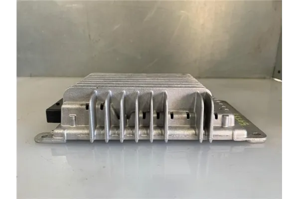 Recambio de amplificador sonido para alfa romeo gt (125) 1.9 jtd referencia OEM IAM 606993570  