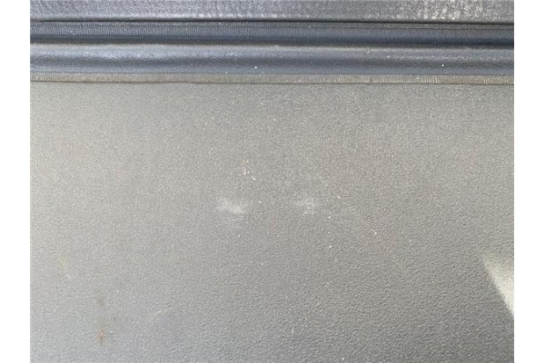 Recambio de bandeja trasero para hyundai santamo referencia OEM IAM 85601M2000AQ  